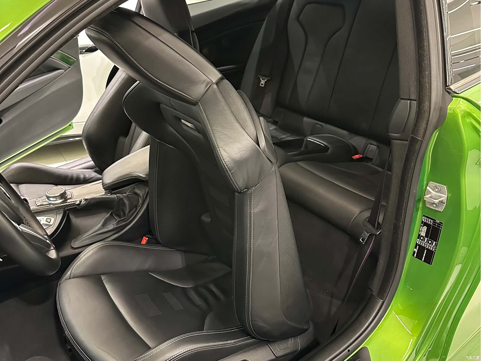 BMW M4, 2018 8
