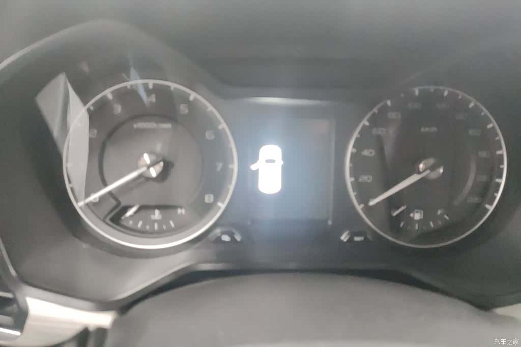 Geely X3, 2020 14