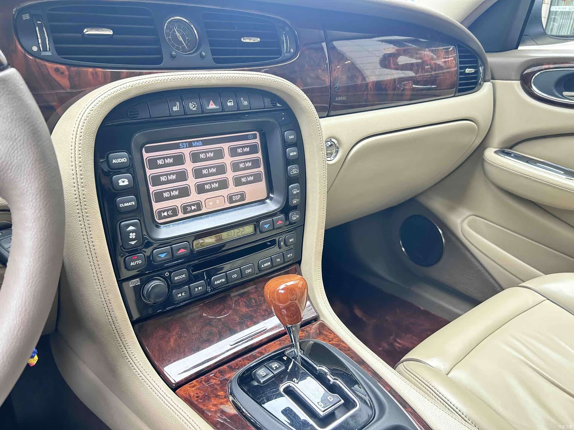 Jaguar XJ, 2006 11