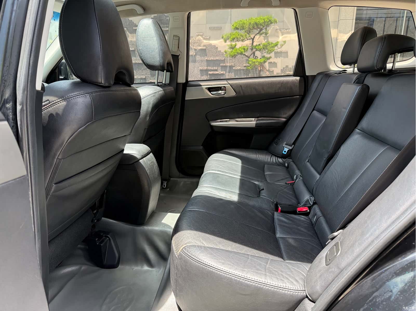 Subaru Forester, 2011 8
