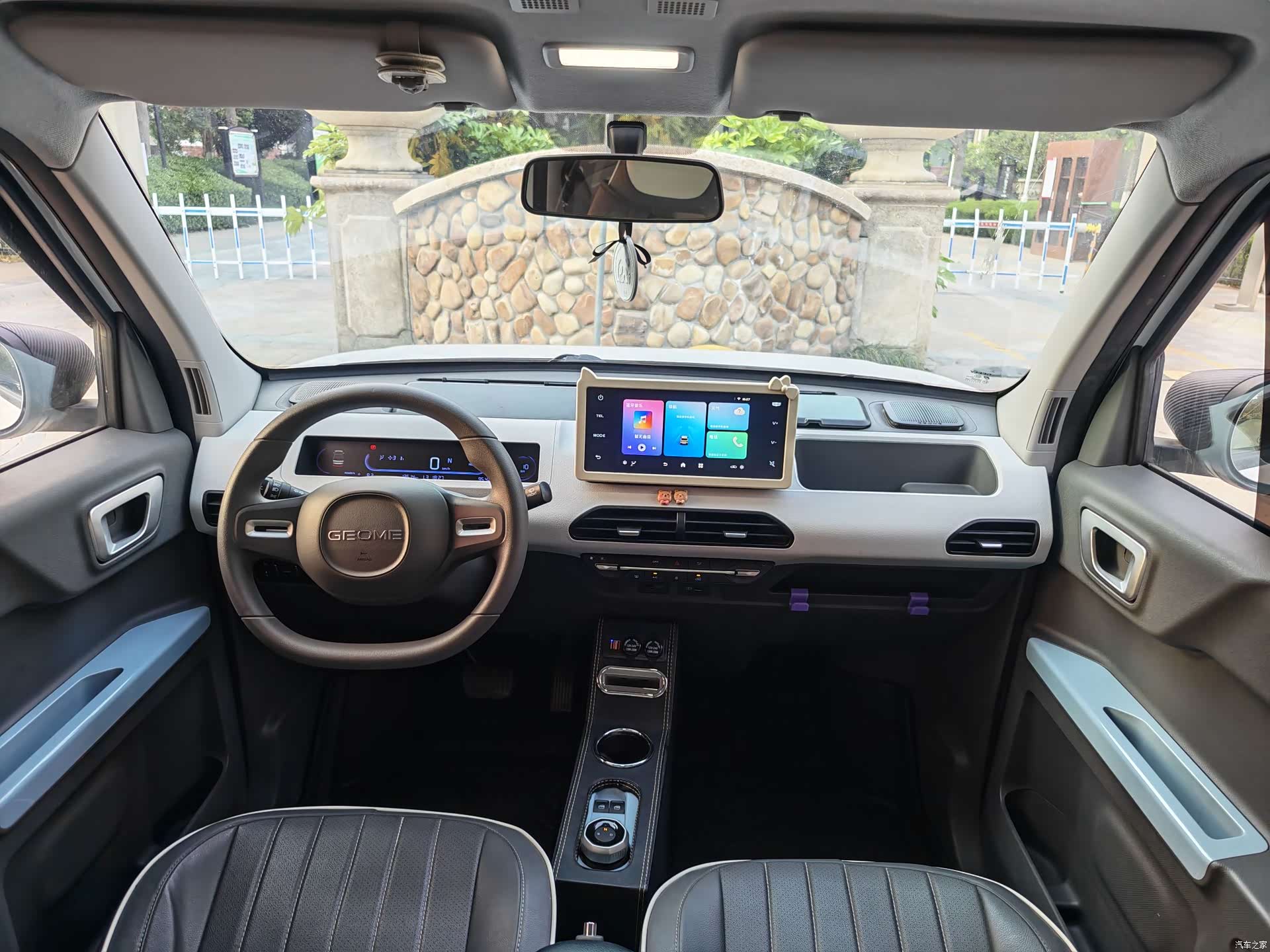 Geely Panda, 2024 6