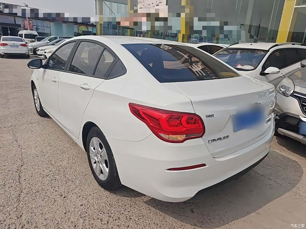 Chevrolet 320, 2018 все фото