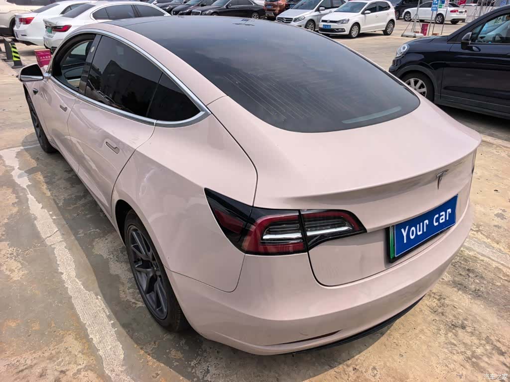 Tesla Model 3, 2020 4