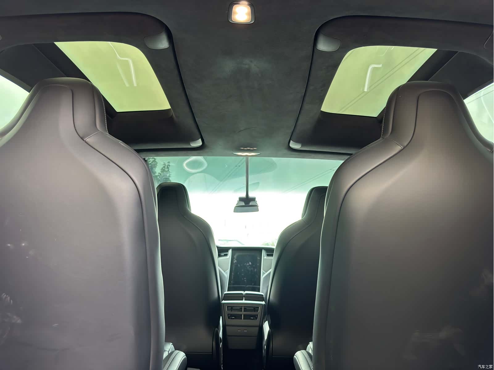 Tesla Model X, 2018 19