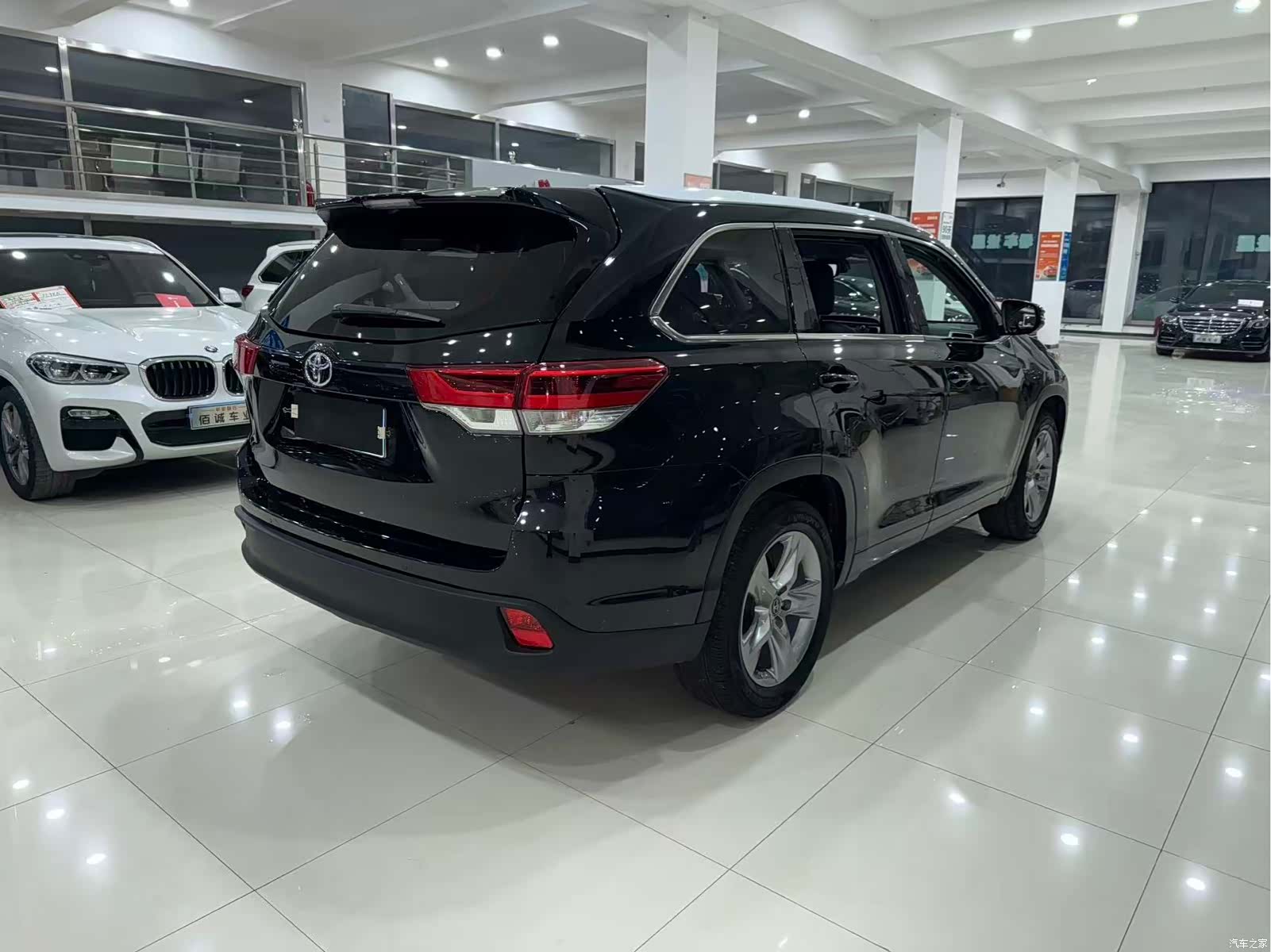 Toyota Highlander, 2021 3