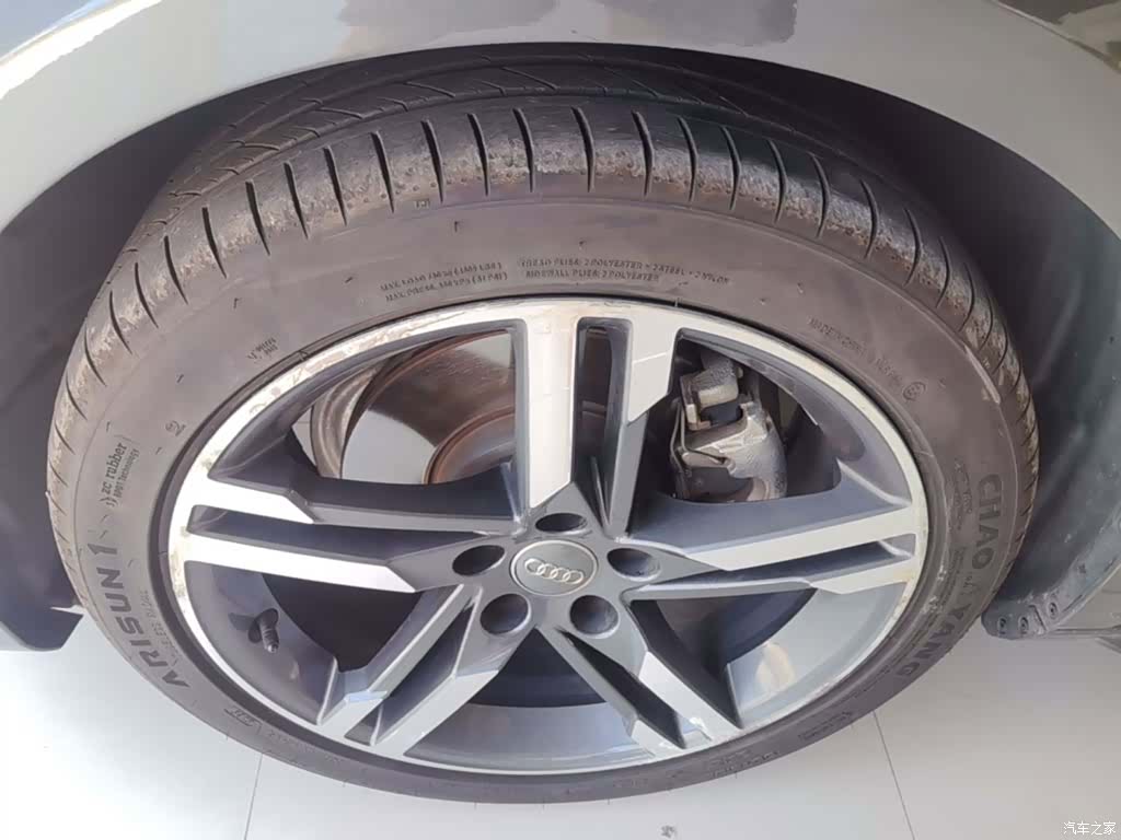 Audi A4L, 2021 23