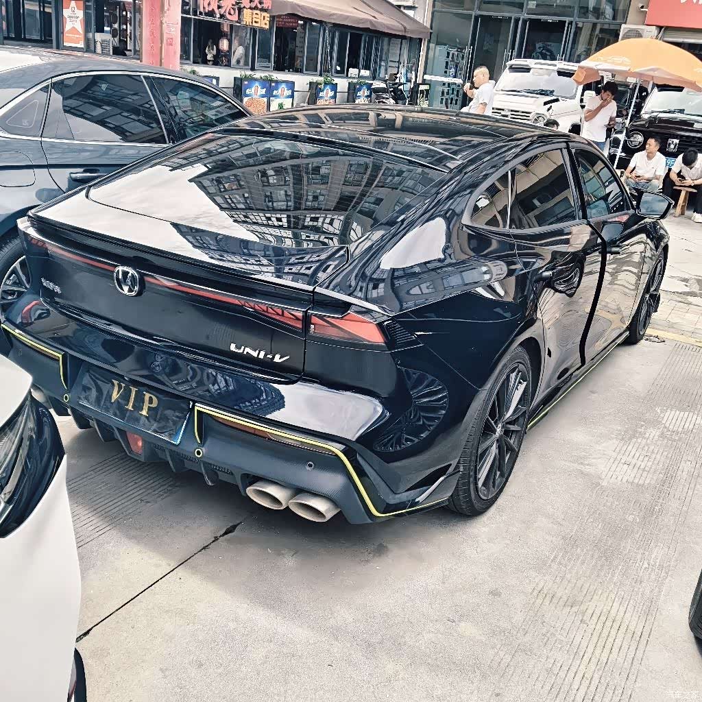 Changan UNI-V, 2022 14