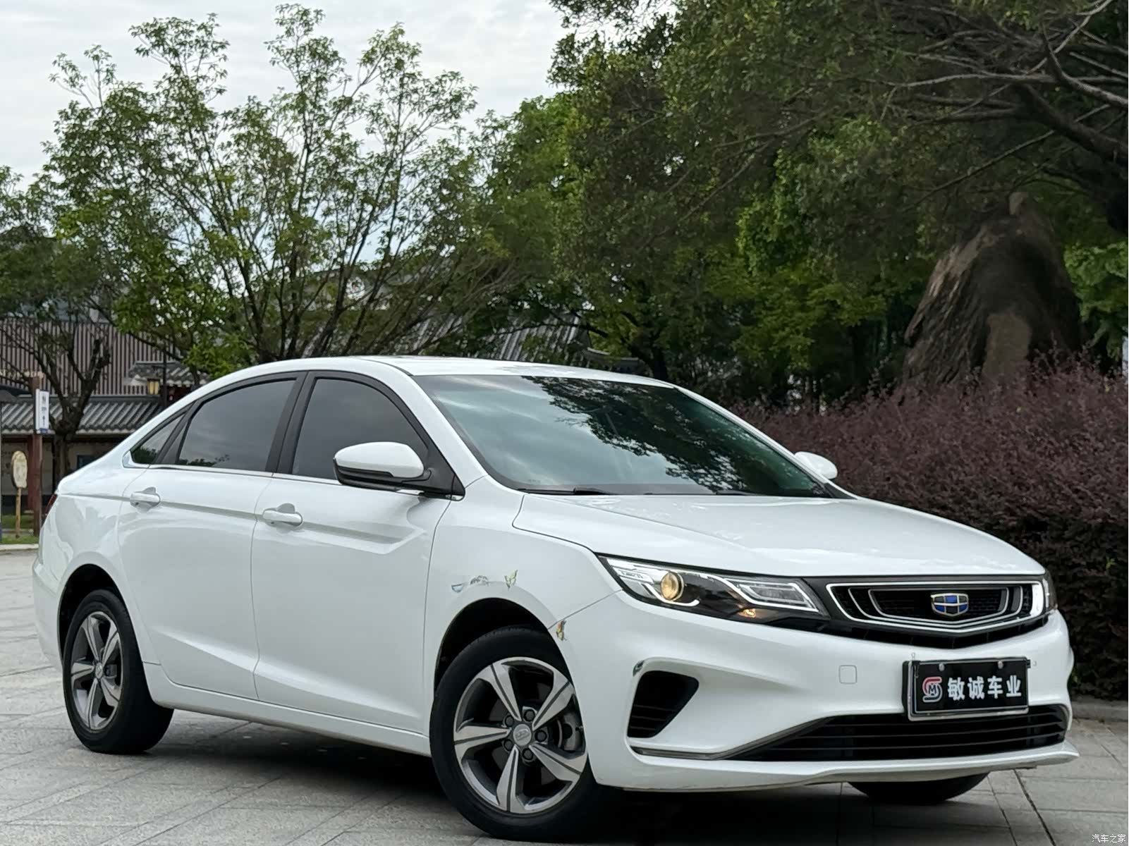 Geely Emgrand, 2018 3