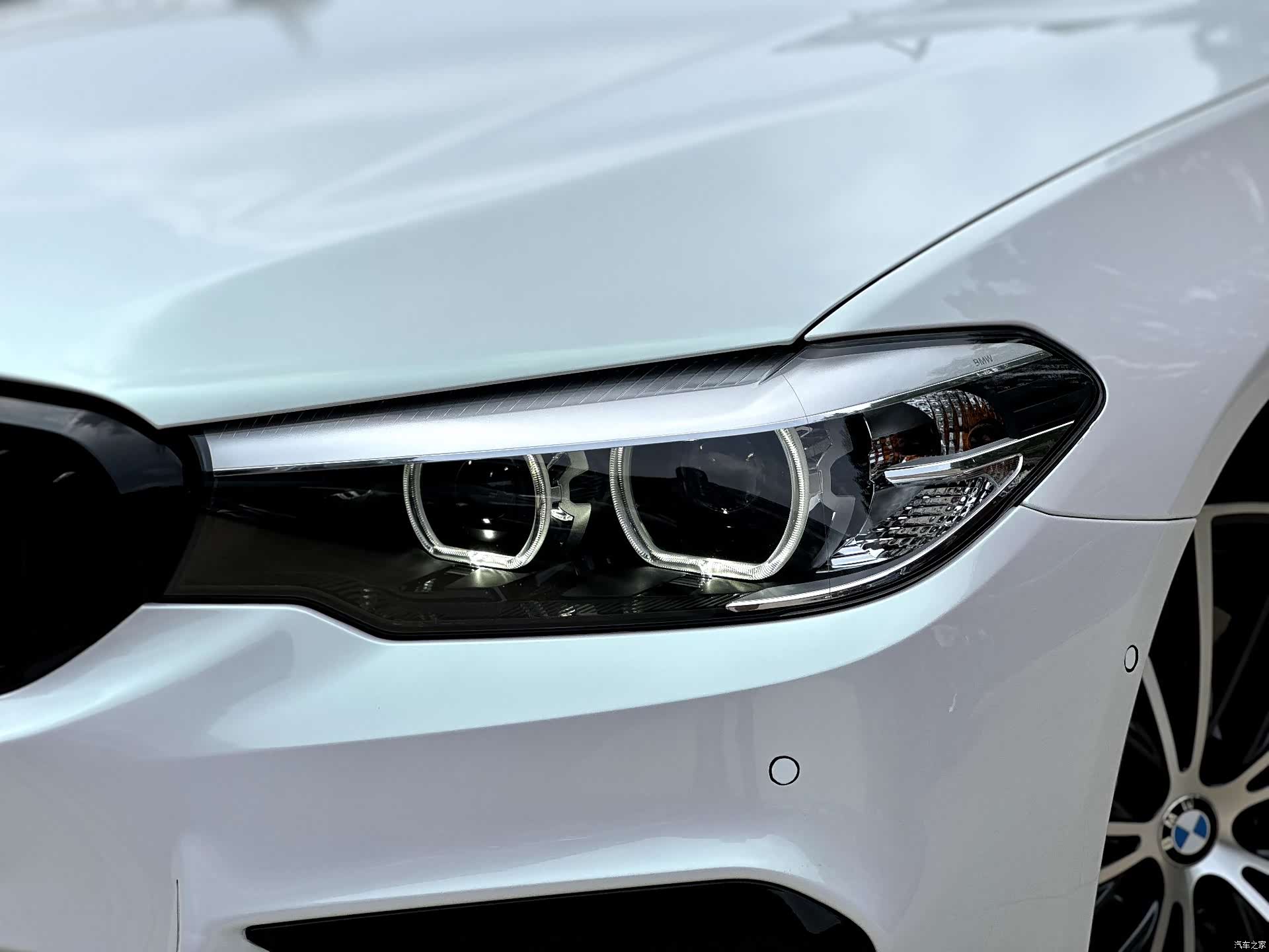BMW 5 Series, 2019 30