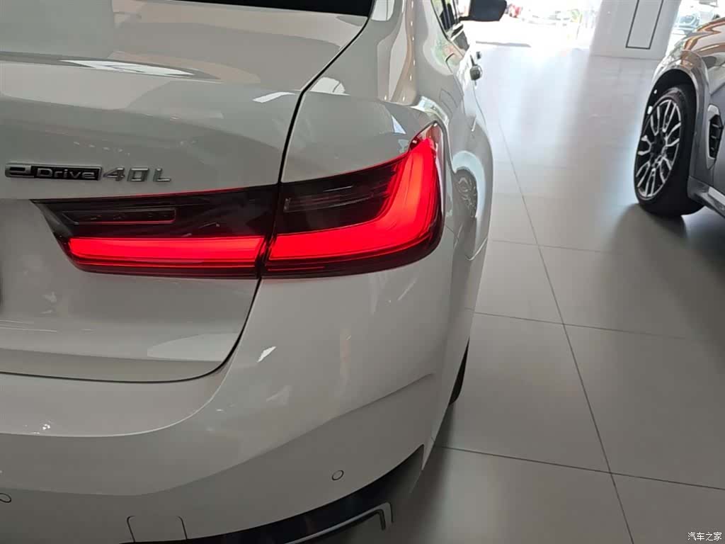 BMW i3, 2024 8