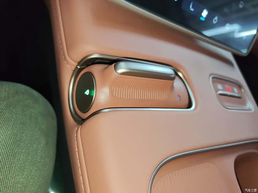 NIO EC7, 2023 14