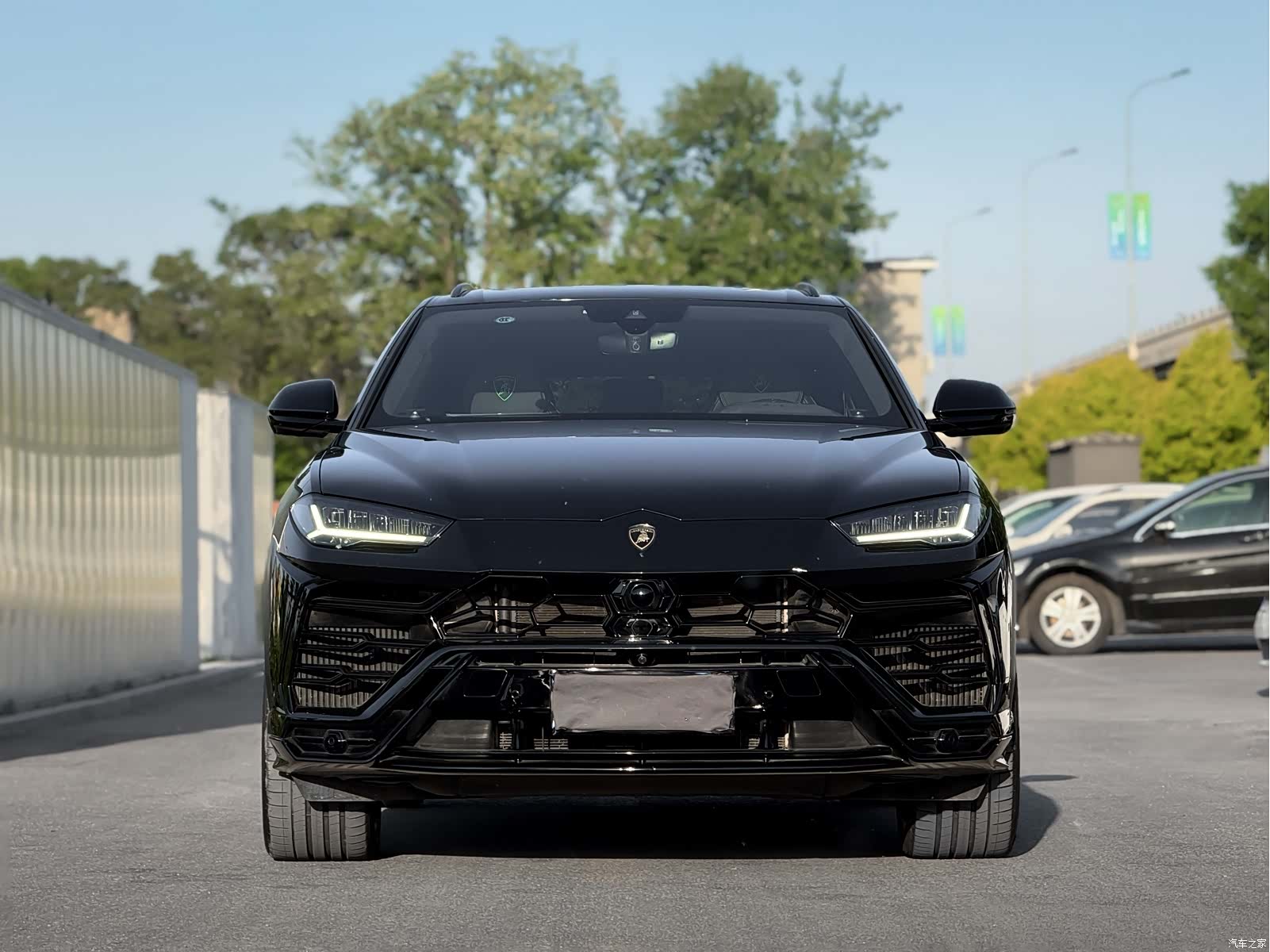 Lamborghini Urus, 2019 2