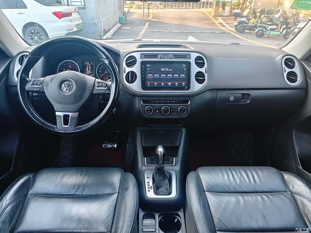 Volkswagen Tiguan, 2015 8