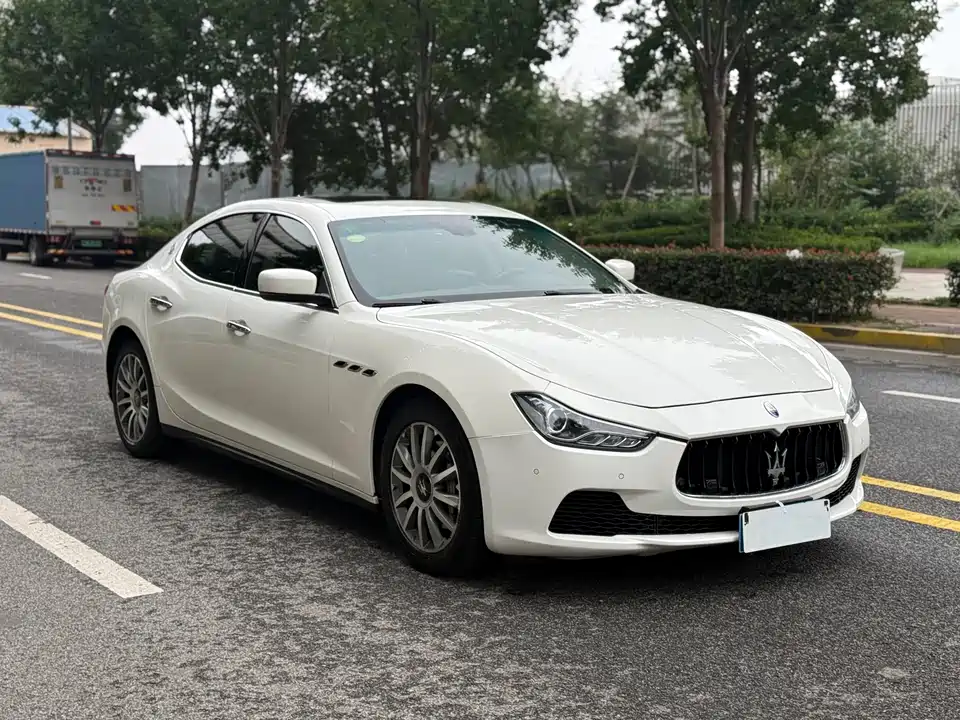 Maserati Ghibli