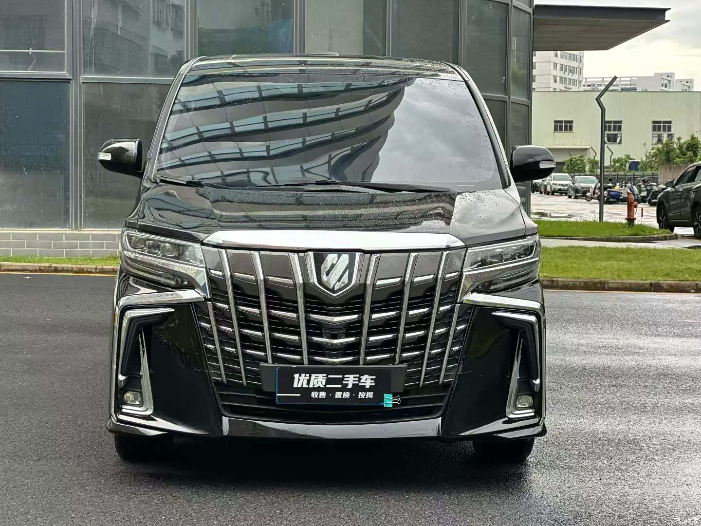 Toyota Alphard, 2012 2