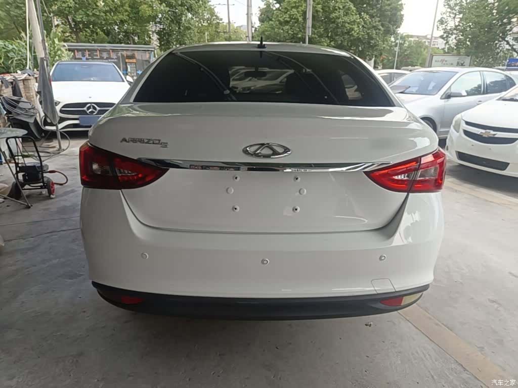 Chery 5, 2016 6