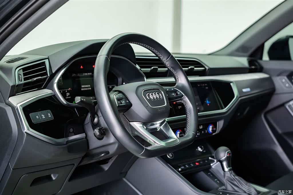 Audi Q3, 2024 17