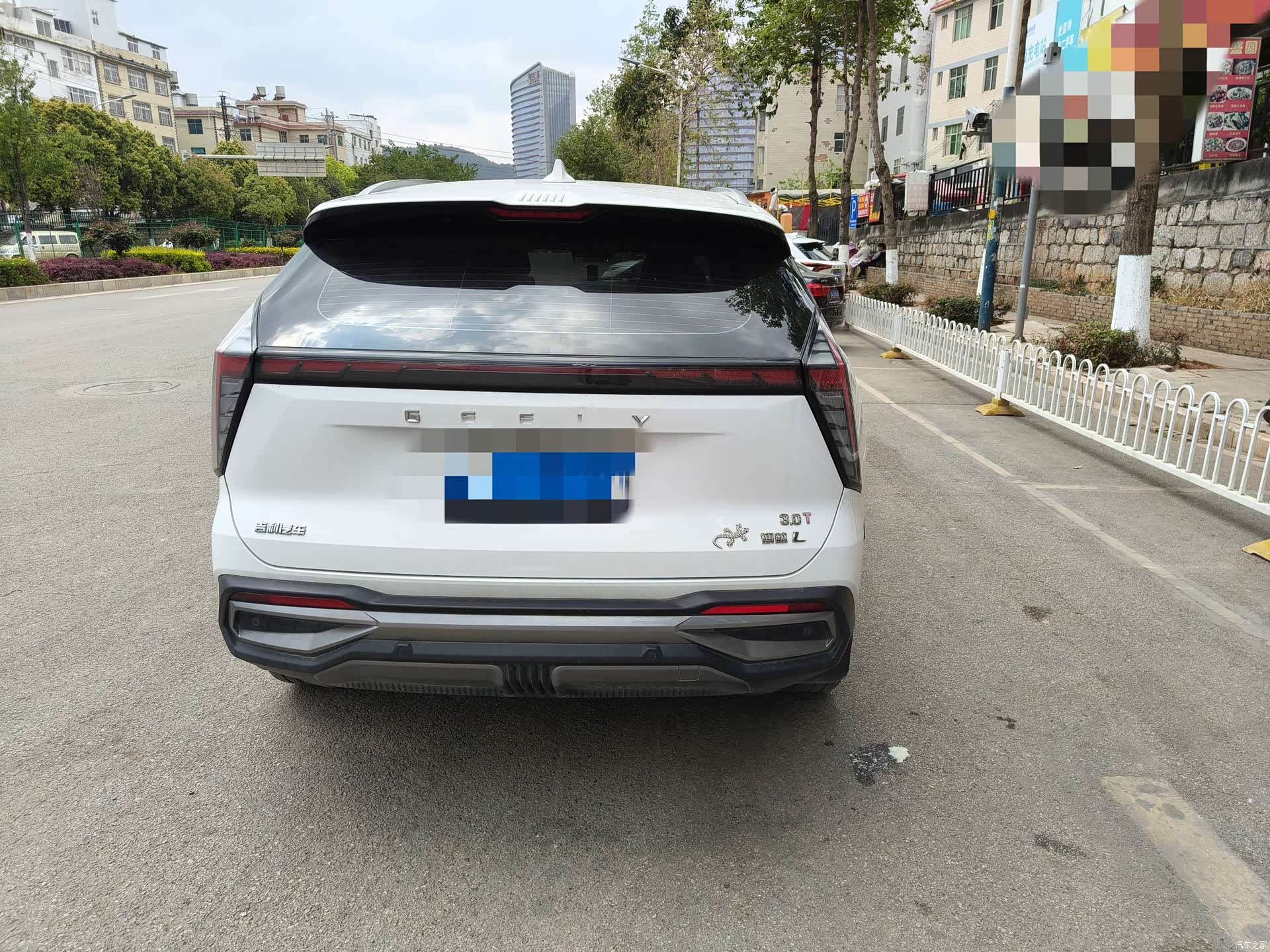 Geely Boyue, 2023 10