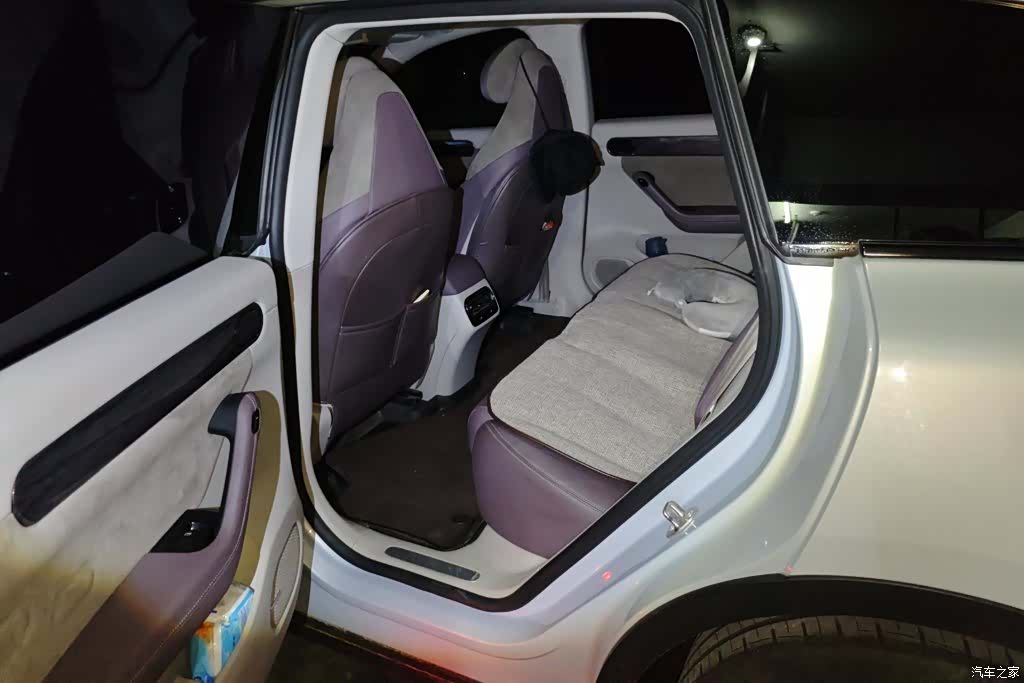 Leapmotor C11, 2022 11