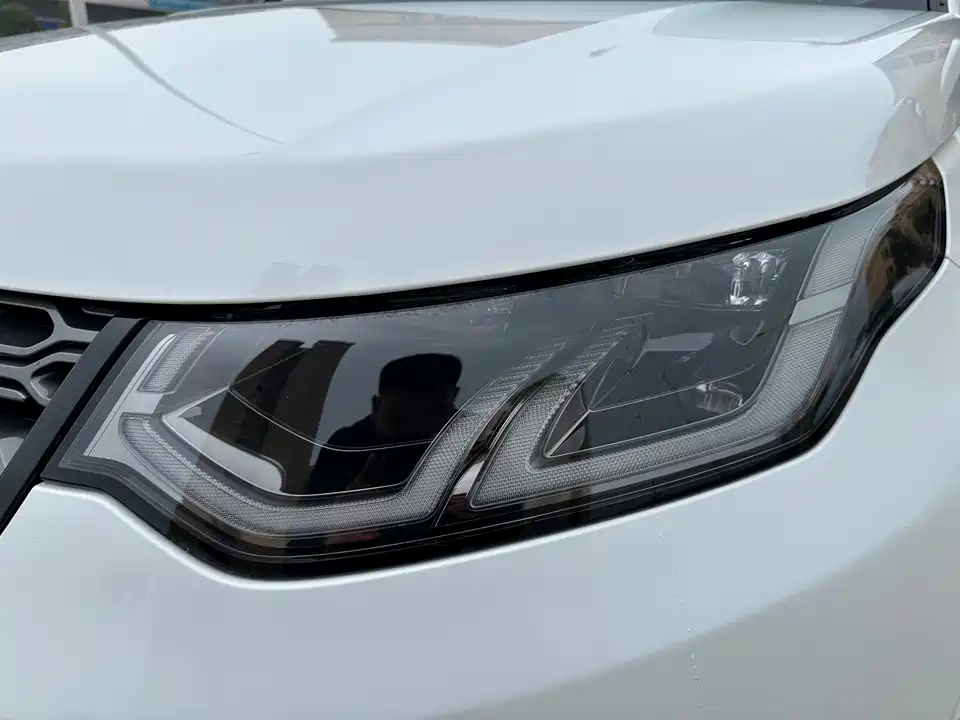 Land Rover Discover sports