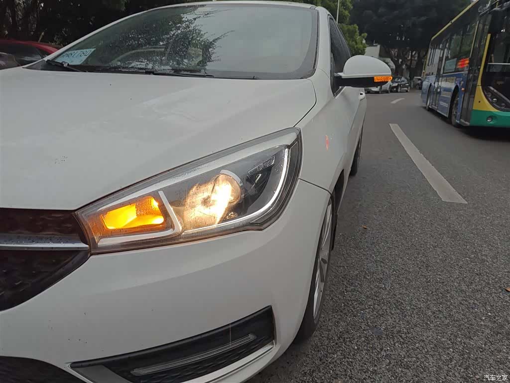 Chery 5, 2016 18
