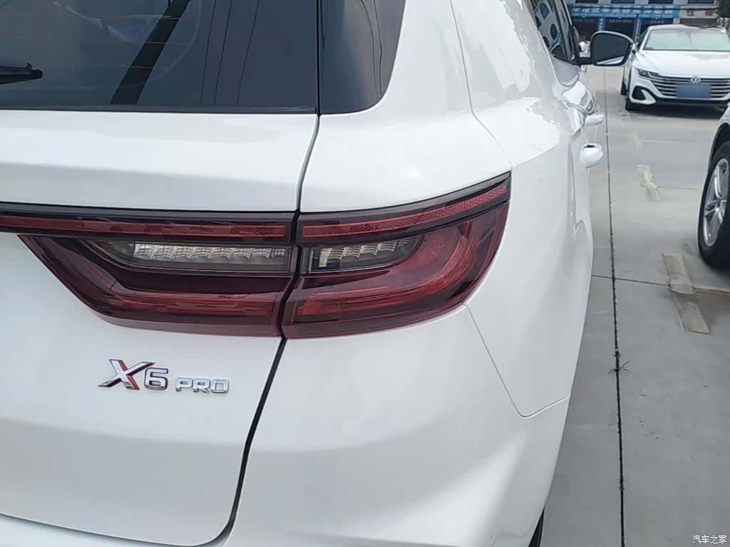 Geely X6, 2021 8