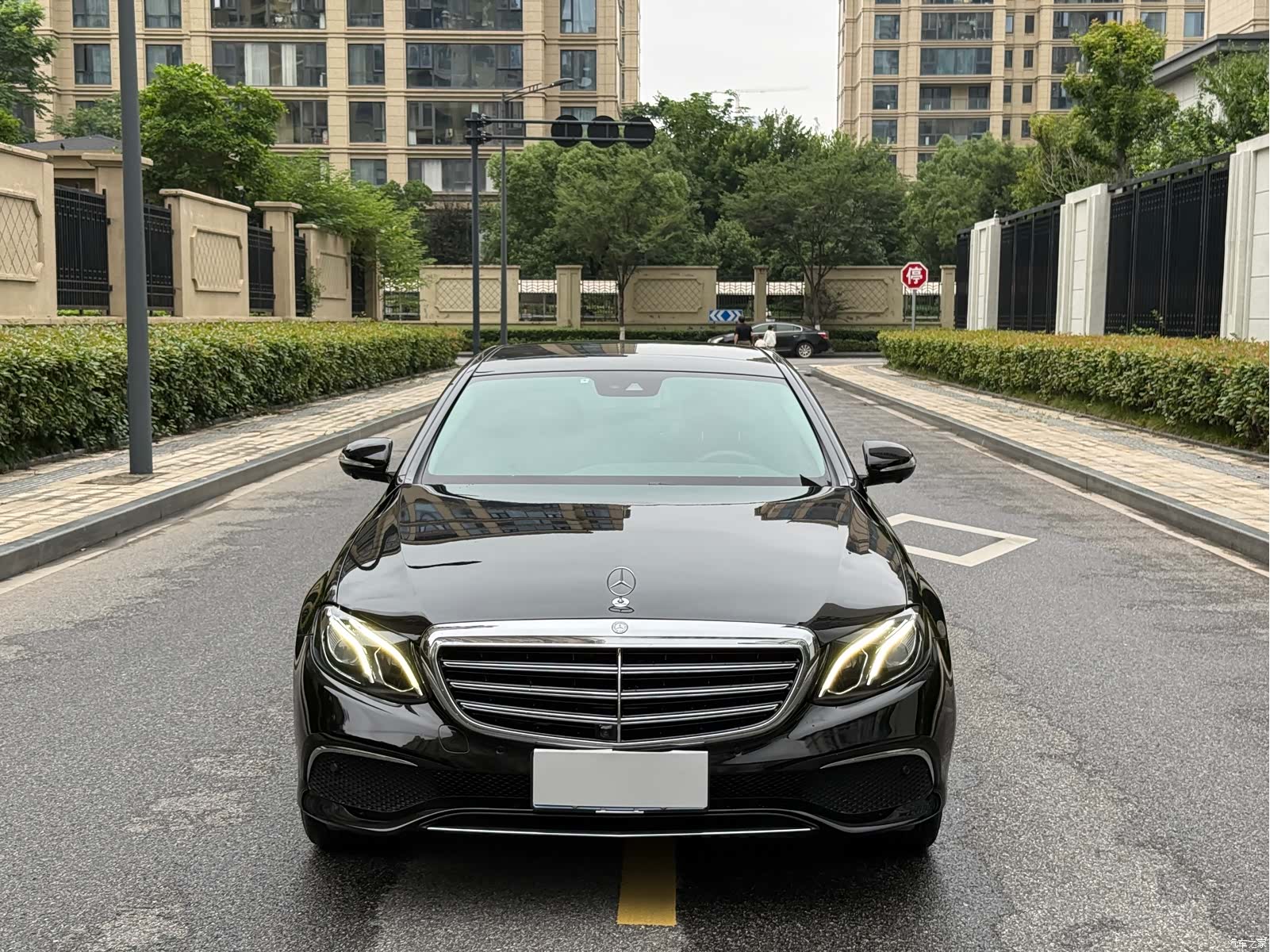 Mercedes-Benz E-Class, 2017 2