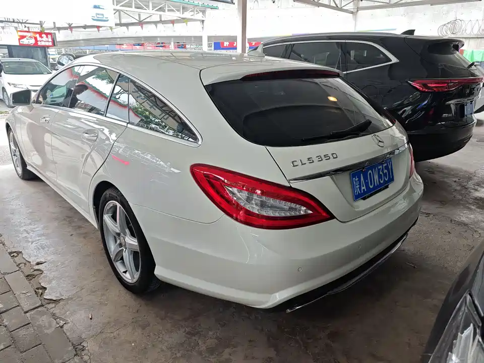 Mercedes-Benz CLS