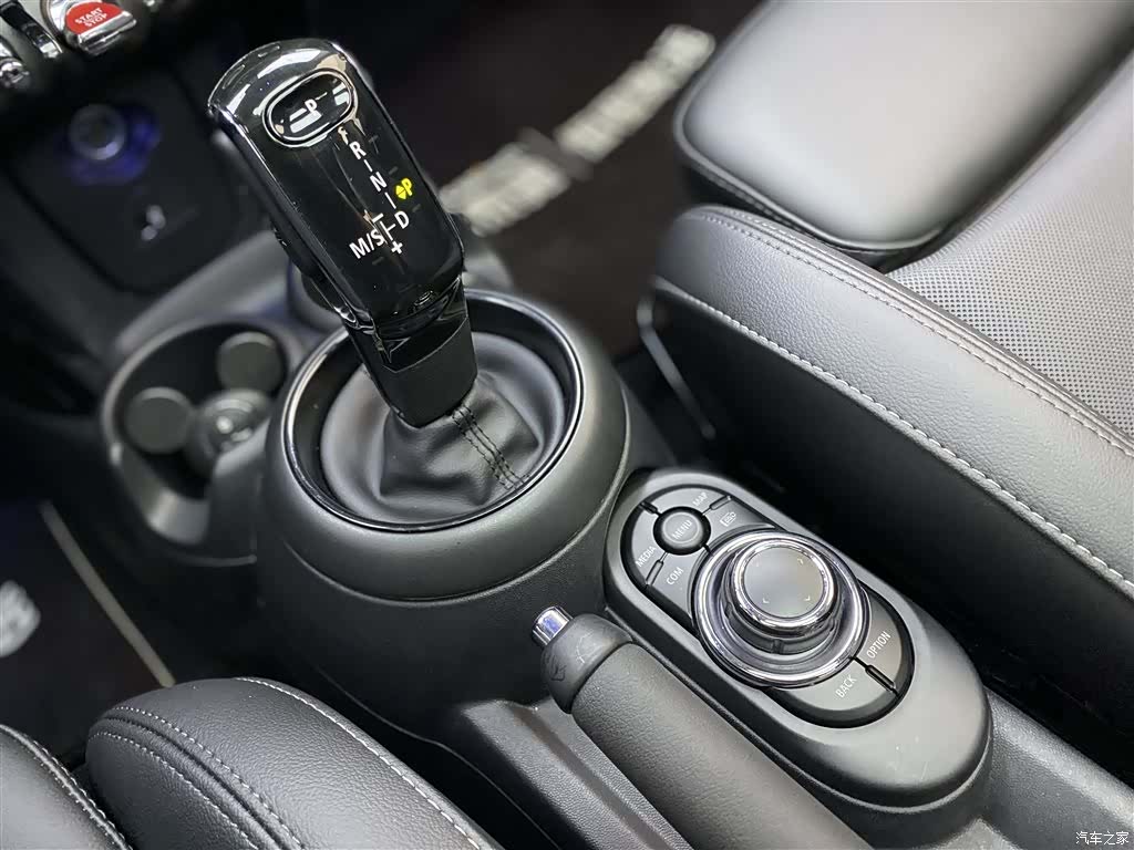Mini Cooper, 2021 19