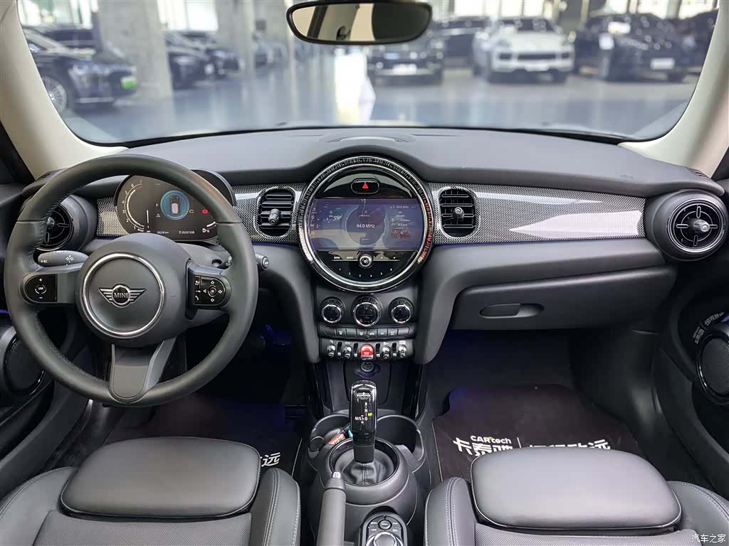 Mini Cooper, 2021 11