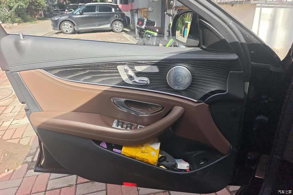 Mercedes-Benz E-Class, 2019 7