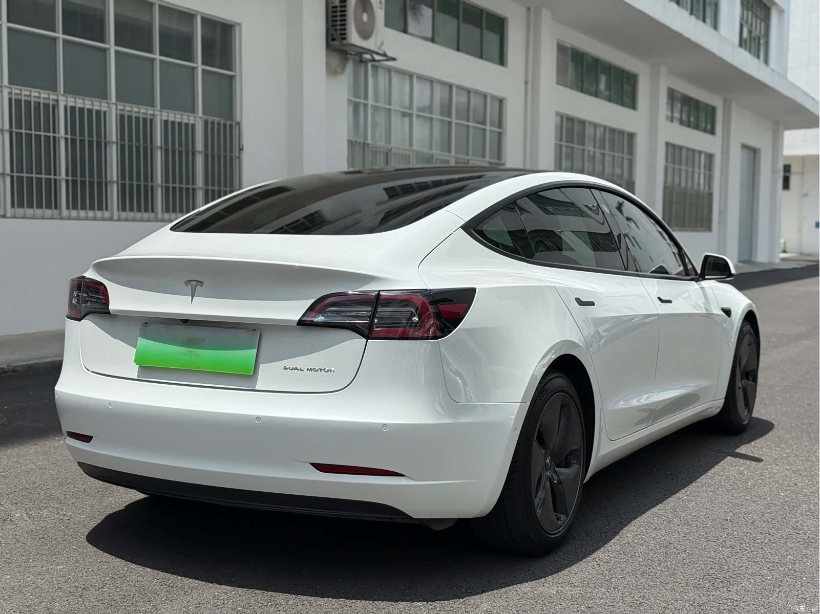 Tesla Model 3, 2020 6