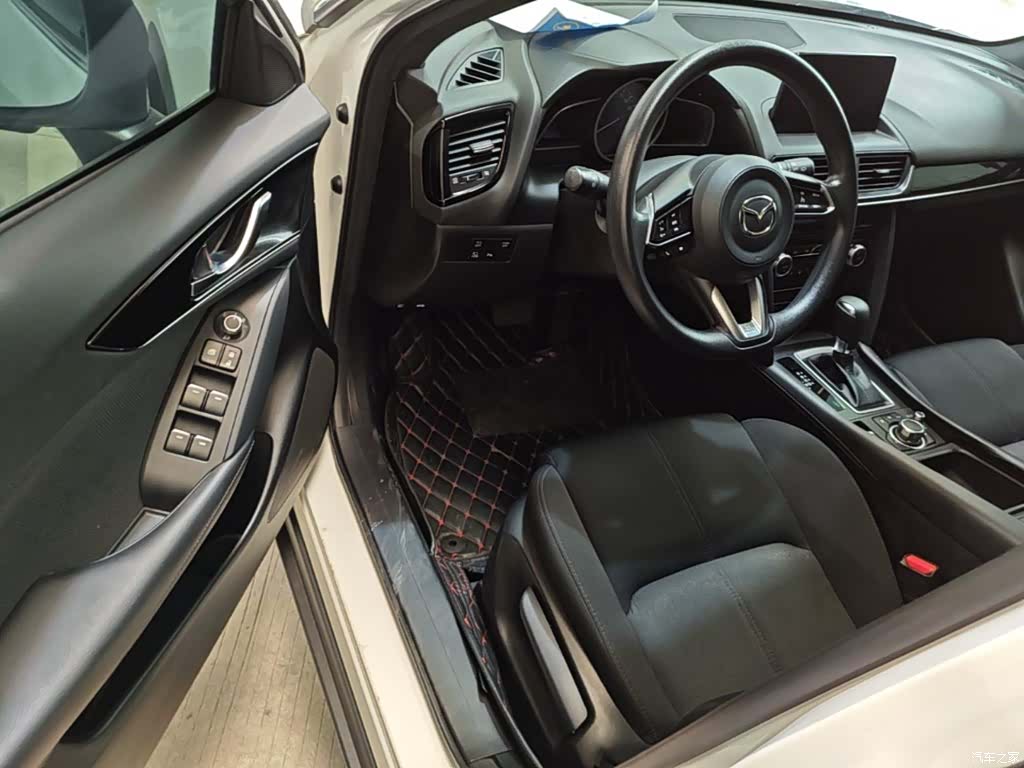 Mazda CX-4, 2021 16