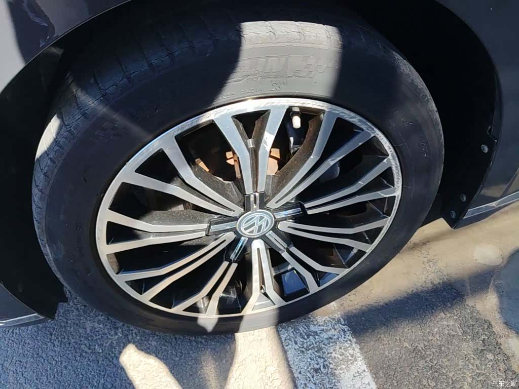 Volkswagen Phideon, 2017 25