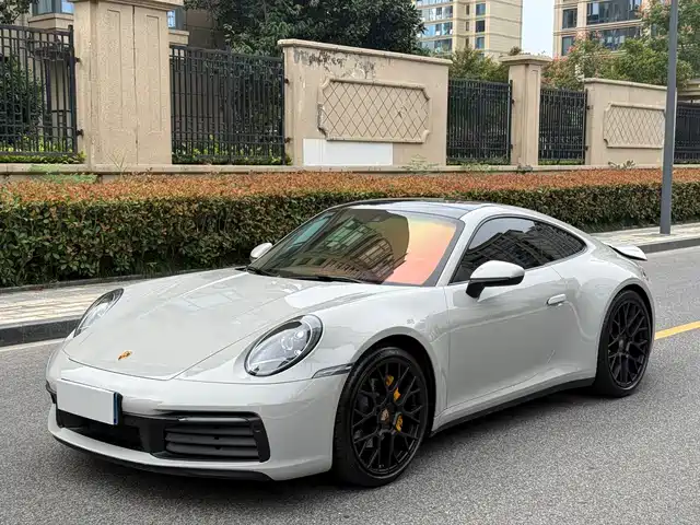 Porsche 911 2025 — купить из Китая под заказ