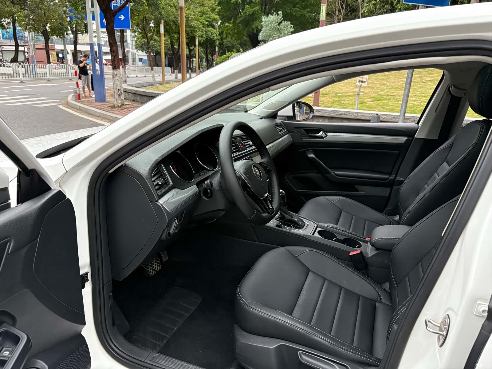 Volkswagen Lamando, 2017 10