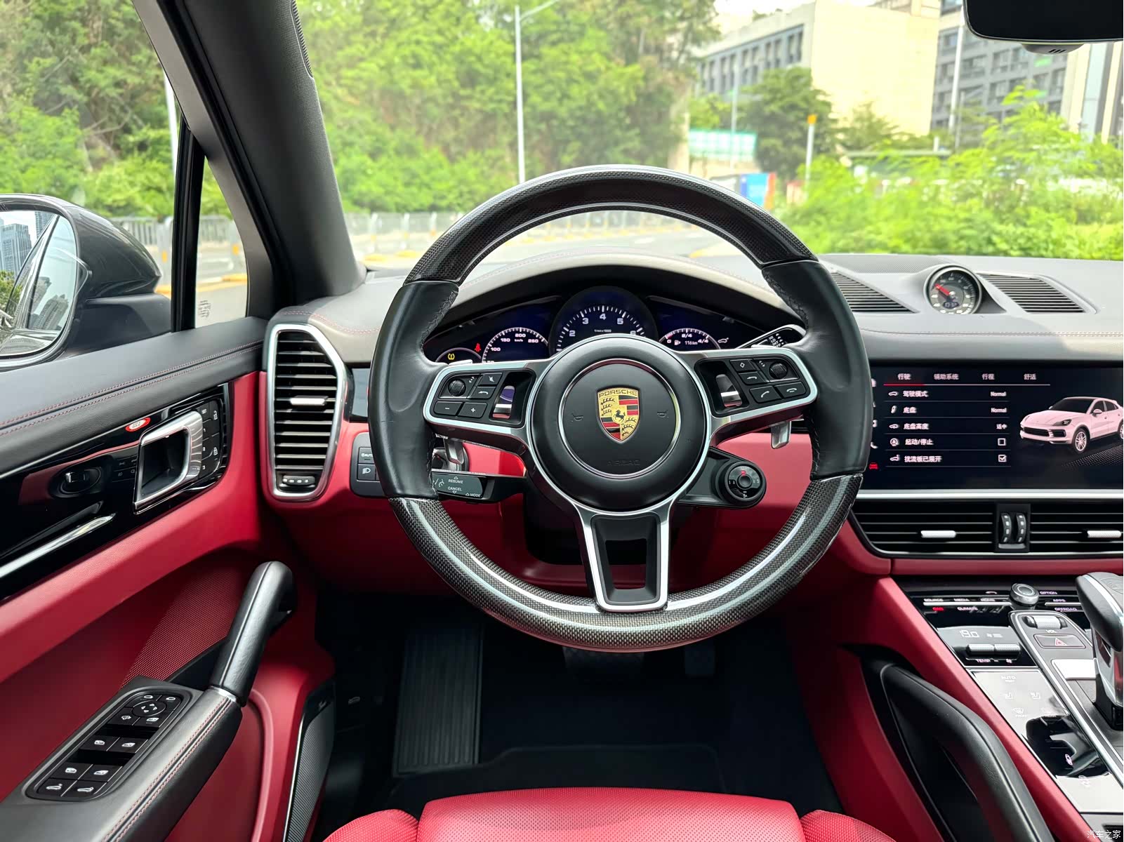 Porsche Cayenne, 2022 12