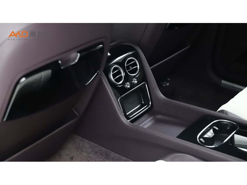 Bentley Flying Spur, 2020 9