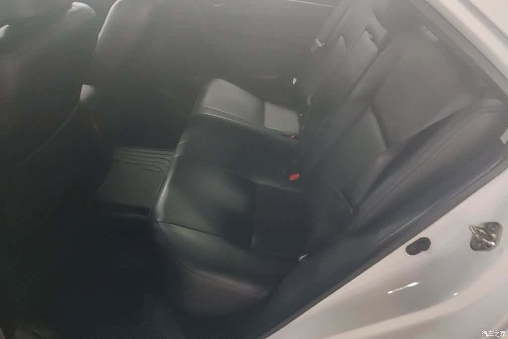 Toyota Corolla, 2018 11