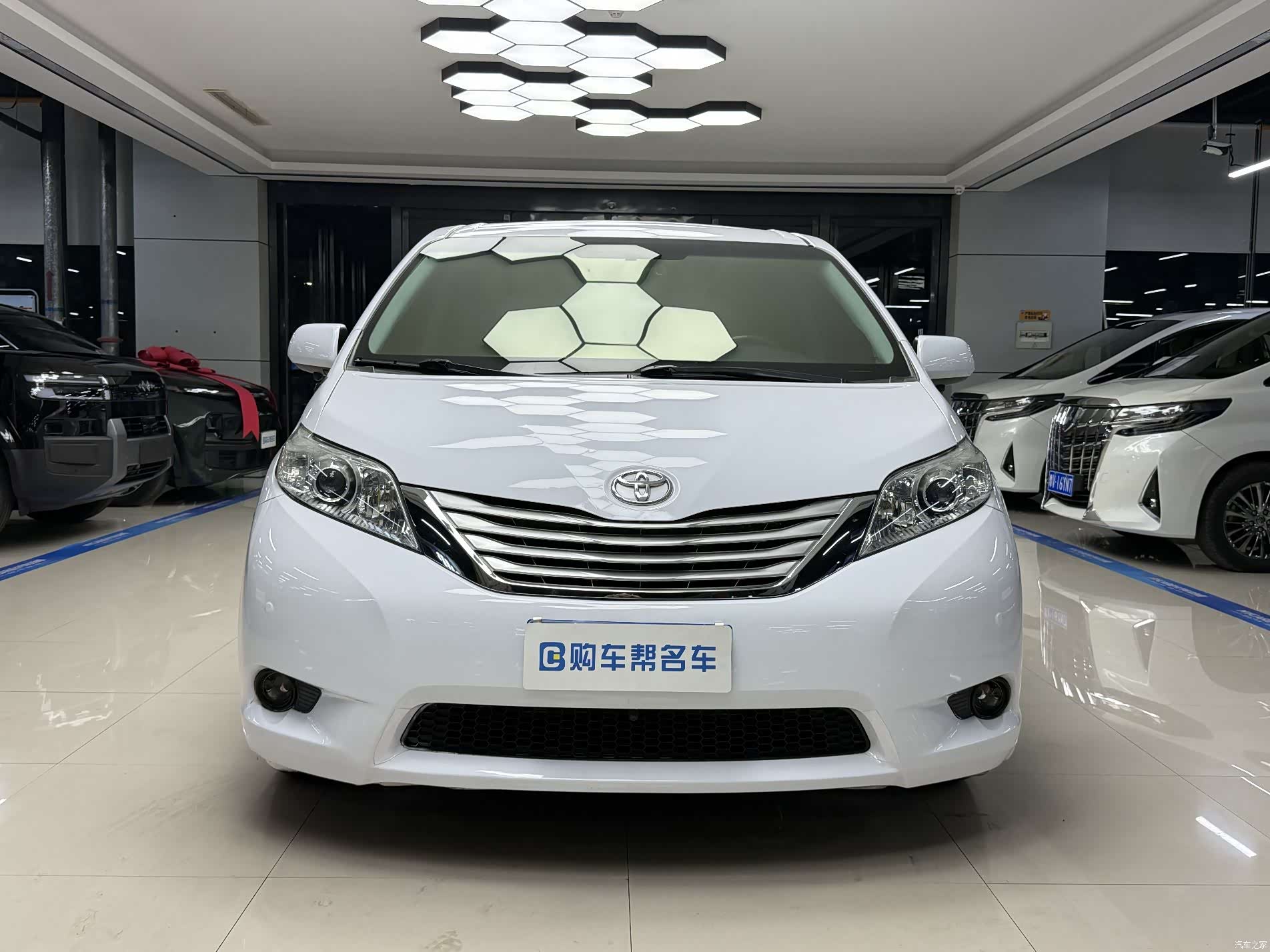 Toyota Sienna, 2015 2