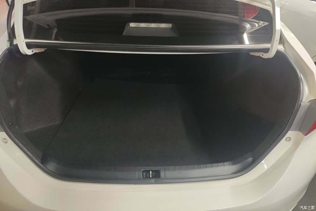 Toyota Corolla, 2018 4