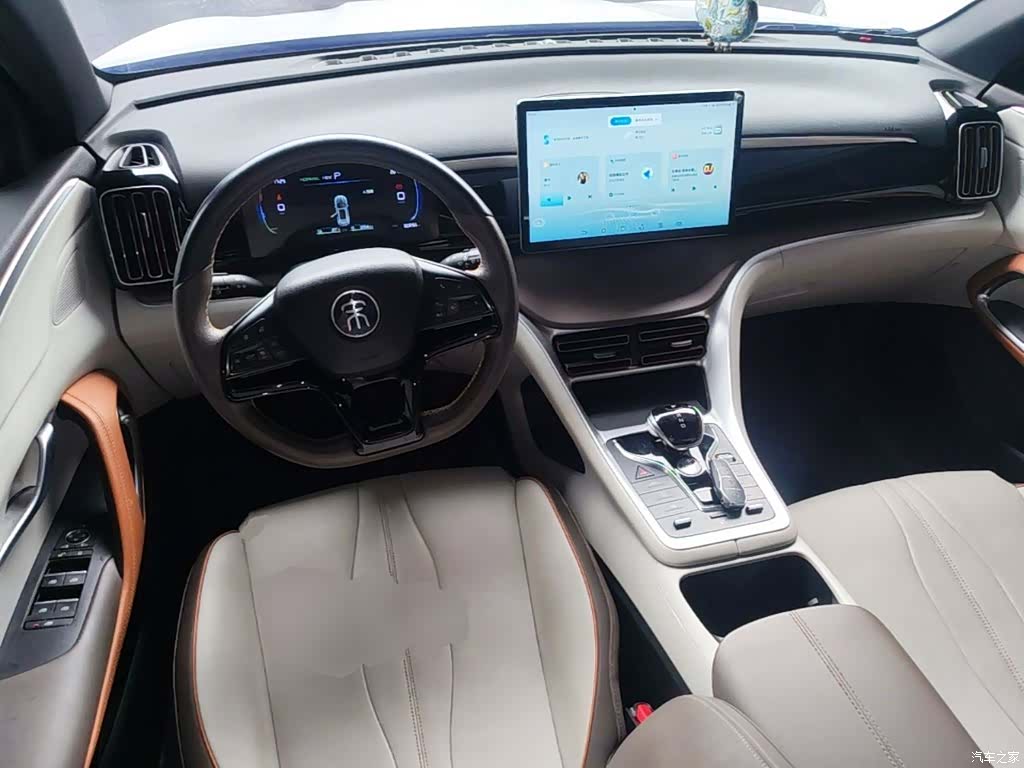 BYD Song, 2022 10