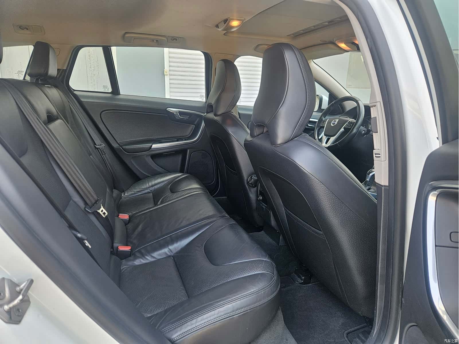 Volvo V60, 2013 14