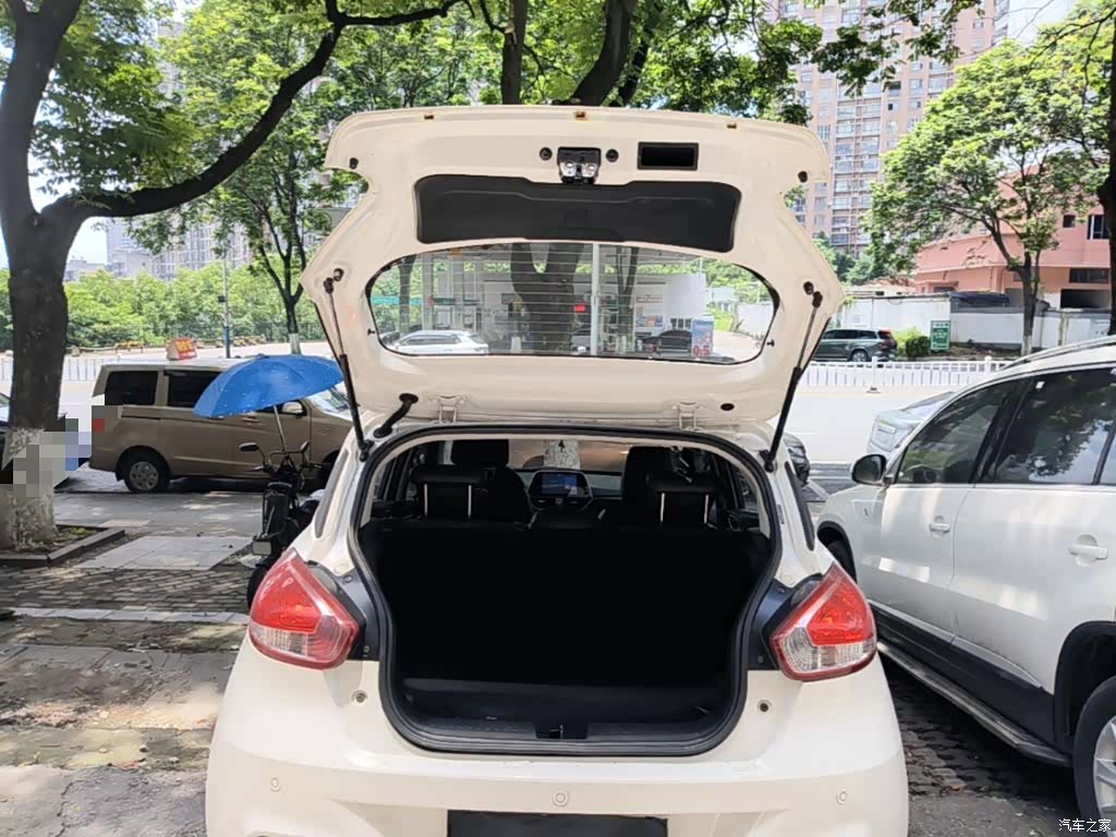 Wuling 310, 2017 19