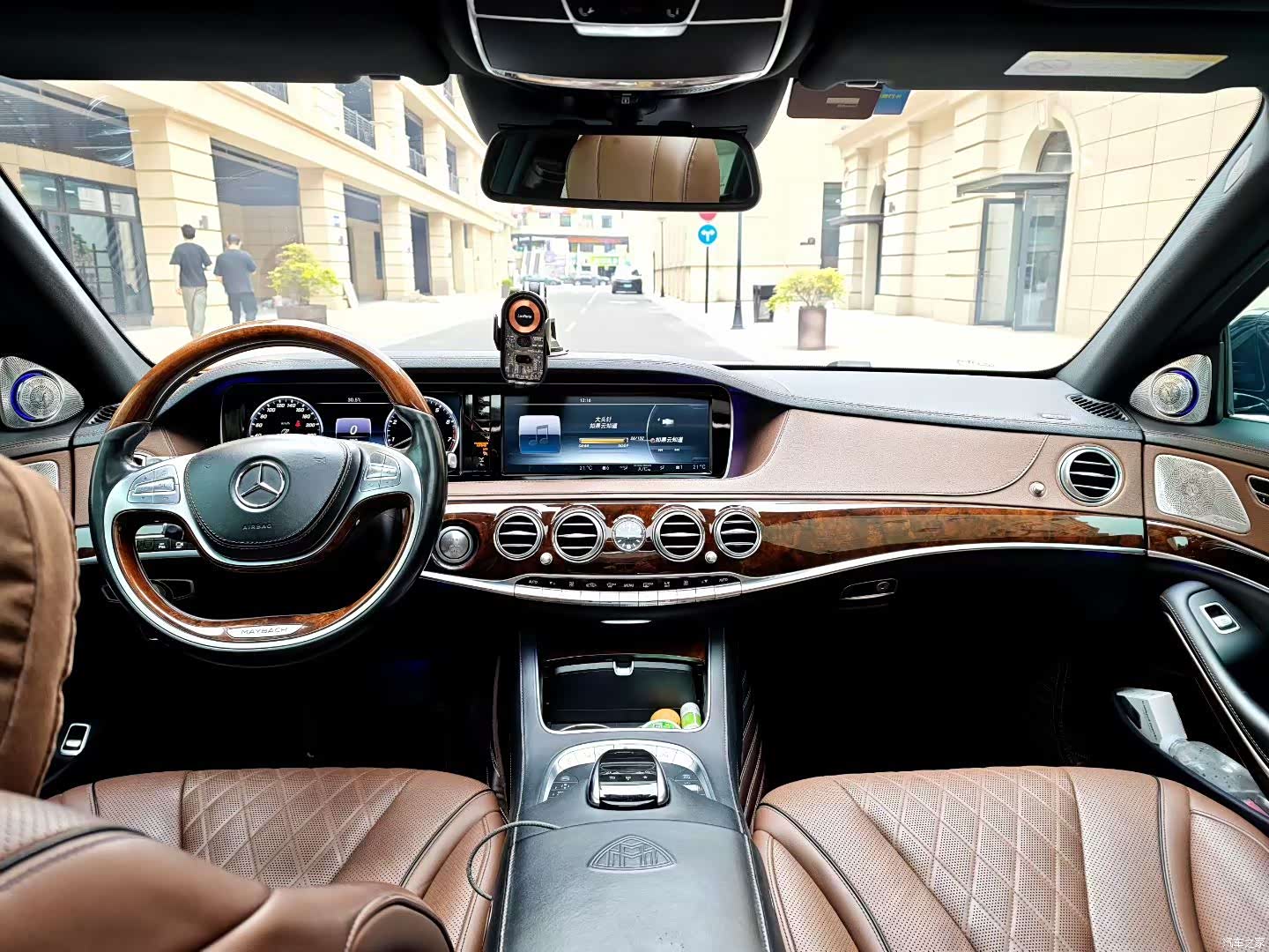 Maybach S-Class, 2016 4