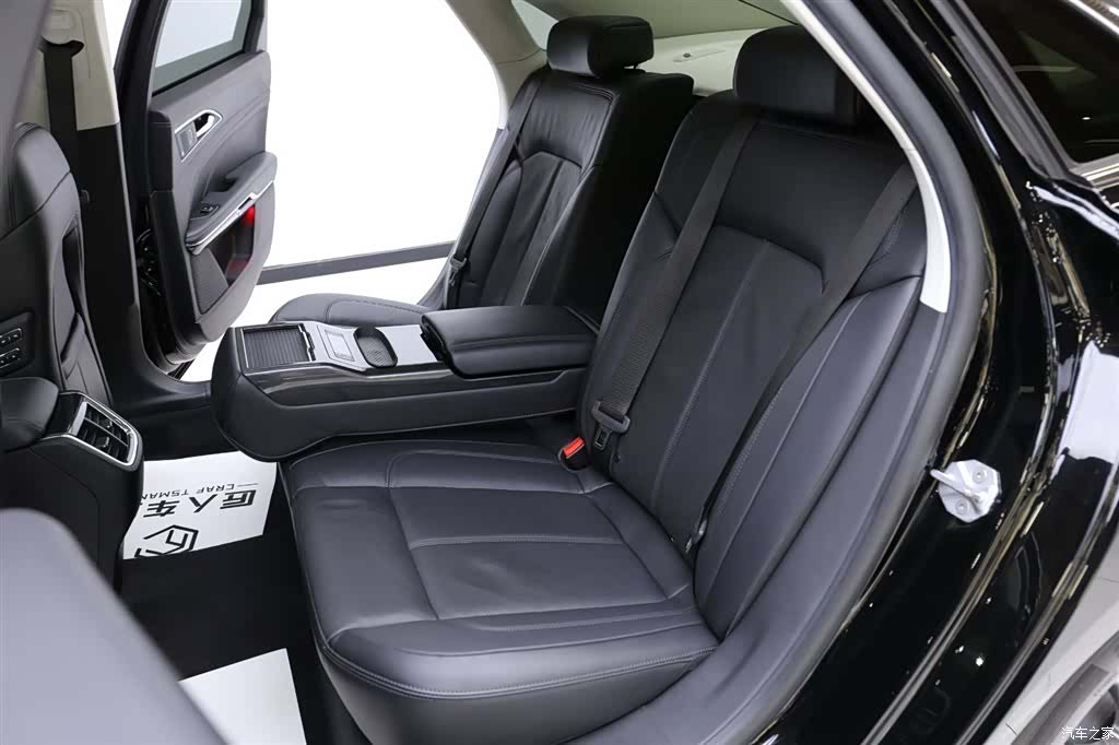 Ford Taurus, 2020 9