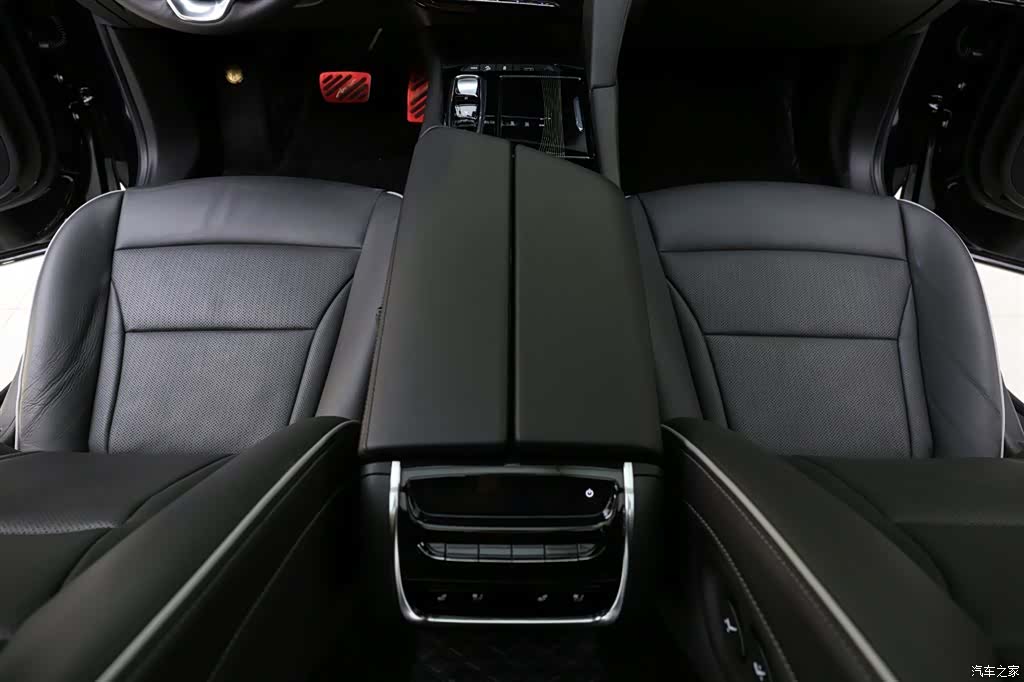 Buick Enclave, 2023 12