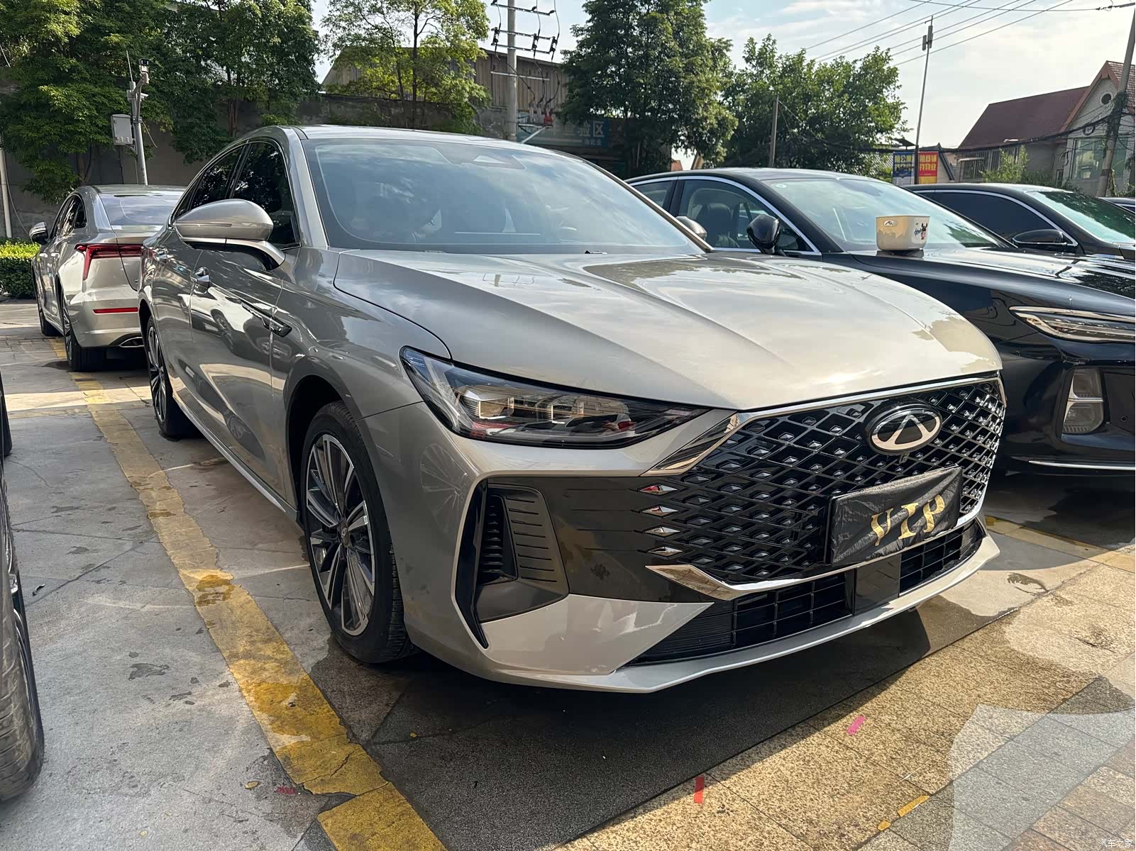 Chery Arrizo 8, 2025 3