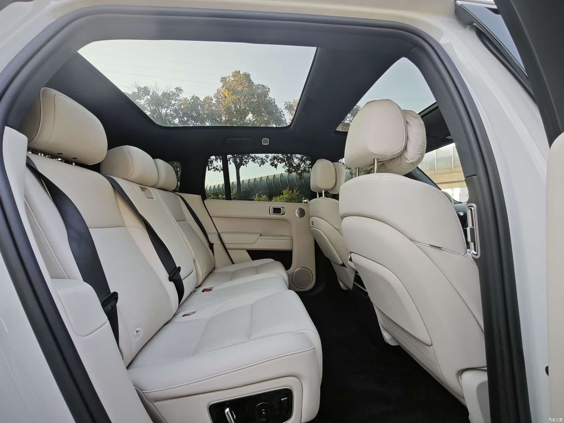 Li Auto L7, 2023 13