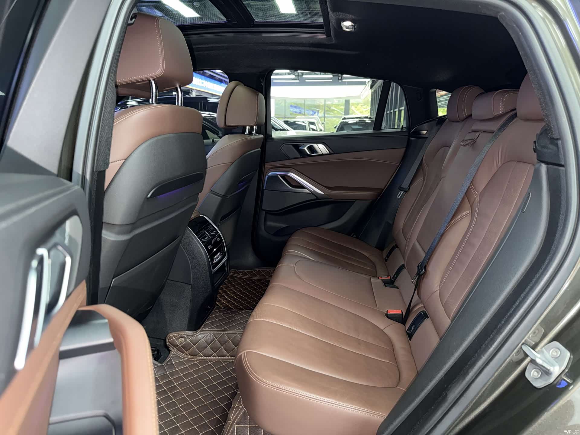 BMW X6, 2020 9